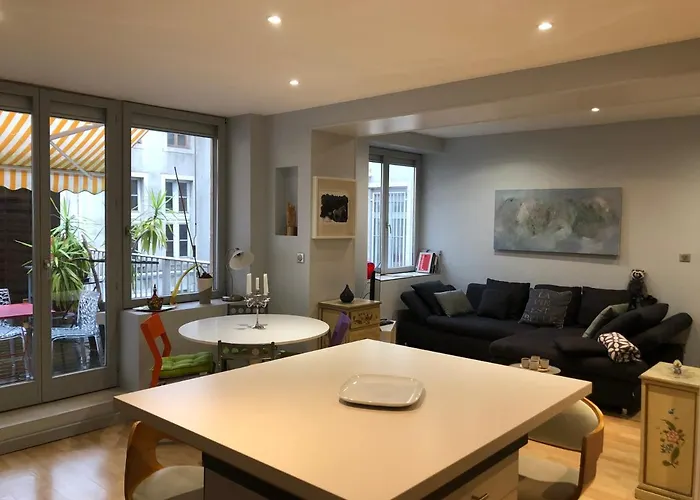 Апартаменты La Casa Victoria -stanislas Area -suite 65m2 Or Loft 75m2